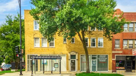 5802 N Western Ave #3S, Chicago, IL 60659