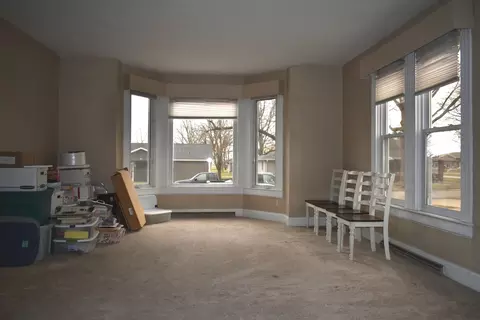 Living - 304 Jefferson St, Benson, IL 61516 photo 1 of 6
