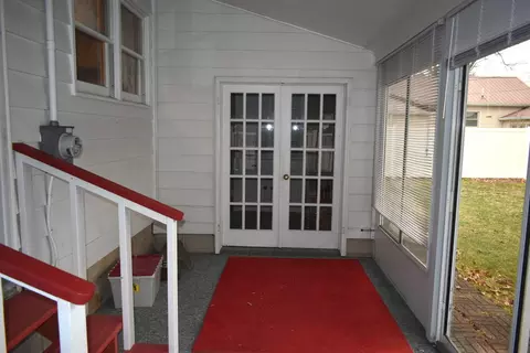 Exterior - 304 Jefferson St, Benson, IL 61516 photo 6 of 6