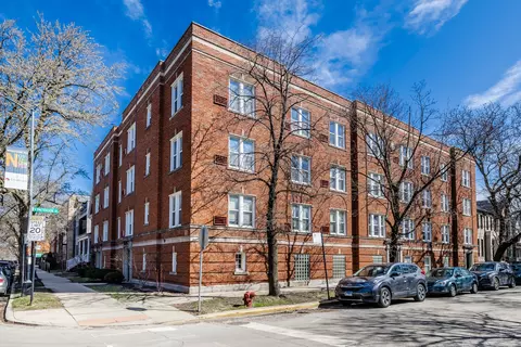 1948 W Patterson Ave #1, Chicago, IL 60613