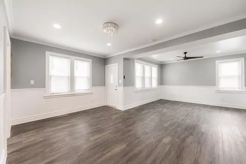 Living - 10239 S Sangamon St, Chicago, IL 60643 photo 2 of 3