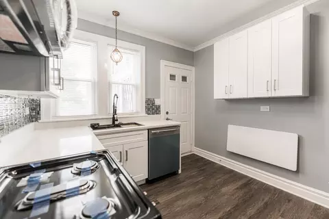 Kitchen - 10239 S Sangamon St, Chicago, IL 60643 photo 1 of 3