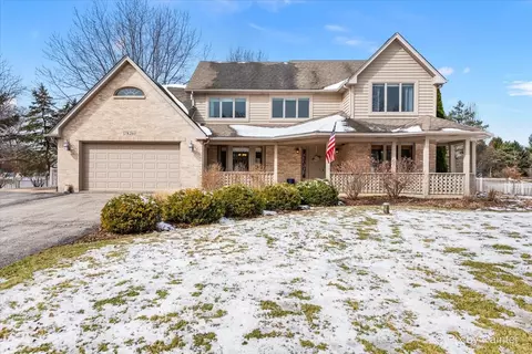 7 N260 Fox Bend Dr, Saint Charles, IL 60175