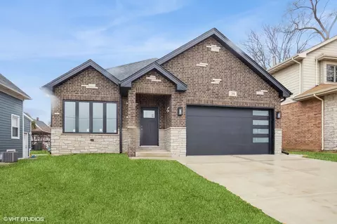 34 N Elm St, Hillside, IL 60162