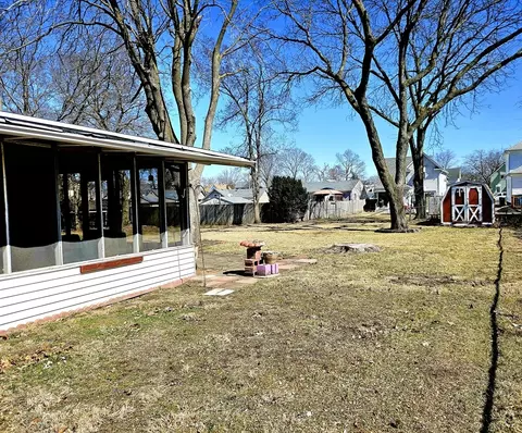326 Grant Ave, Dixon, IL 61021 photo 33
