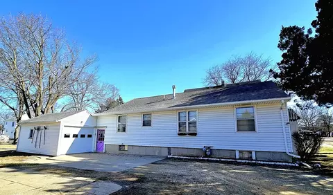 326 Grant Ave, Dixon, IL 61021 photo 36