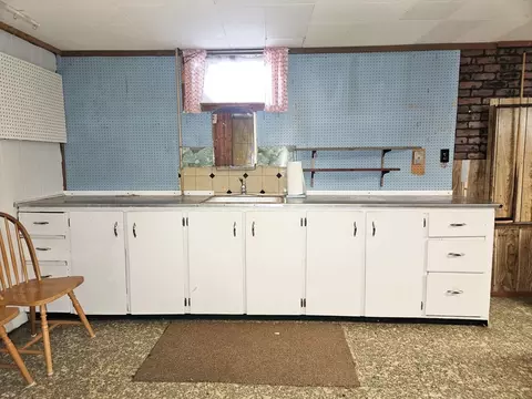 326 Grant Ave, Dixon, IL 61021 photo 20