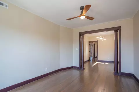 6143 S Champlain Ave, Chicago, IL 60637 photo 5