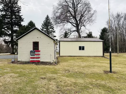 Exterior - 8788 N Main St Adeline Rd, Leaf River, IL 61047 photo 3 of 7