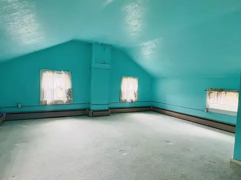 Bedroom - 8788 N Main St Adeline Rd, Leaf River, IL 61047 photo 5 of 10