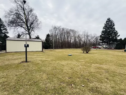 Exterior - 8788 N Main St Adeline Rd, Leaf River, IL 61047 photo 4 of 7