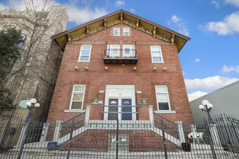 2350 N Kedzie Blvd #K, Chicago, IL 60647