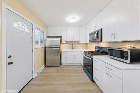 Kitchen - 221 E Normandy Dr, Addison, IL 60101 photo 1 of 1