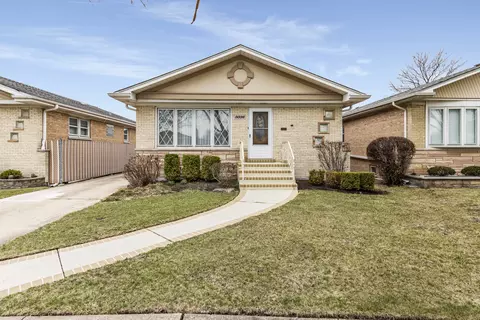 5036 N Knight Ave, Norridge, IL 60706