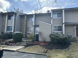 815 Oakside Ln, University Park, IL 60484