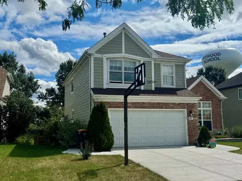 47 Augusta Dr, Streamwood, IL 60107
