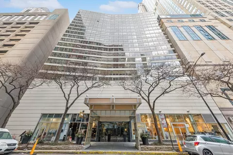 110 E Delaware Pl #1804, Chicago, IL 60611