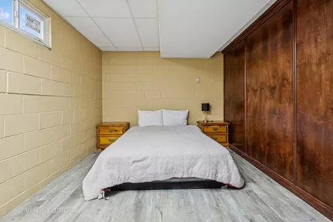 Bedroom - 100 2nd Ave, Montgomery, IL 60538 photo 1 of 5