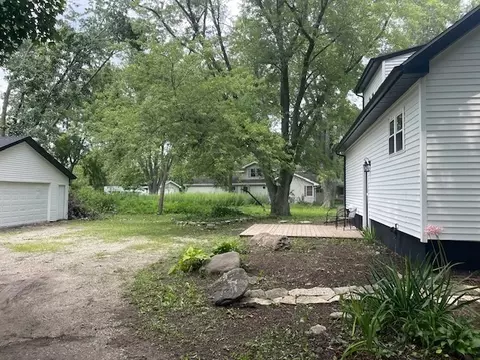 Exterior - 25523 W Route 30, Plainfield, IL 60585 photo 2 of 2