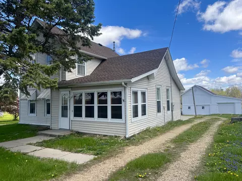 3452 S Pecatonica Rd, Pecatonica, IL 61063