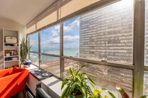 4800 S Chicago Beach Dr #1210N, Chicago, IL 60615