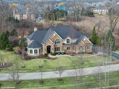 4948 Trillium Trl, Long Grove, IL 60047