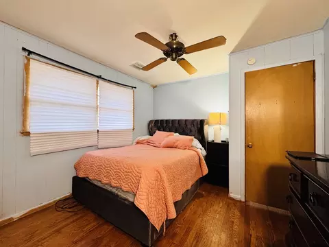 Bedroom - 14714 Ellis Ave, Dolton, IL 60419 photo 1 of 4