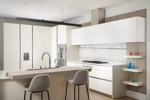 363 E Wacker Dr #2201, Chicago, IL 60601 photo 3