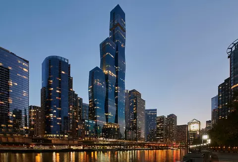 363 E Wacker Dr #2201, Chicago, IL 60601
