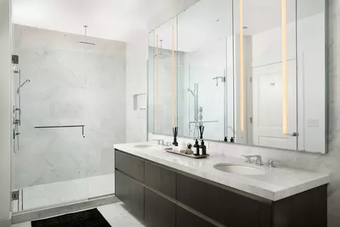 363 E Wacker Dr #2201, Chicago, IL 60601 photo 16