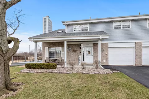 16544 Coachwood Trl #NONE, Tinley Park, IL 60477