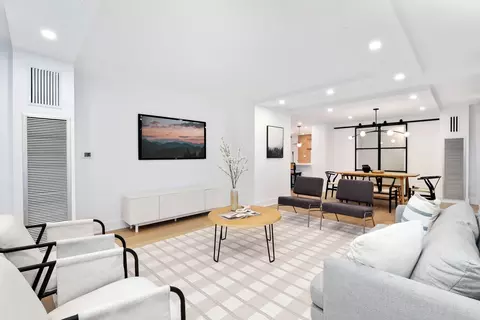 200 E Delaware Pl #10A, Chicago, IL 60611 photo 6