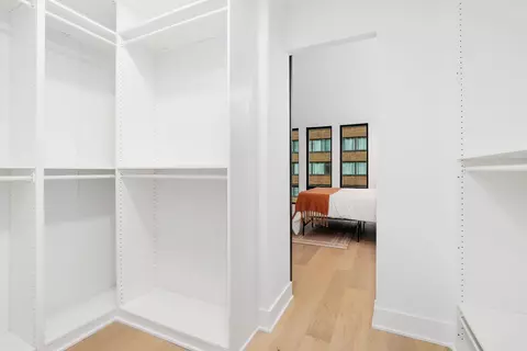 200 E Delaware Pl #10A, Chicago, IL 60611 photo 24