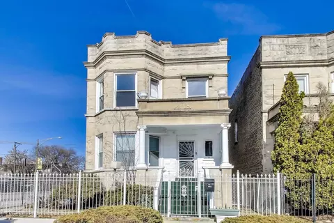3358 W Lexington St, Chicago, IL 60624