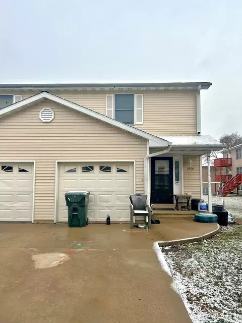 2520 E Clark St, Diamond, IL 60416
