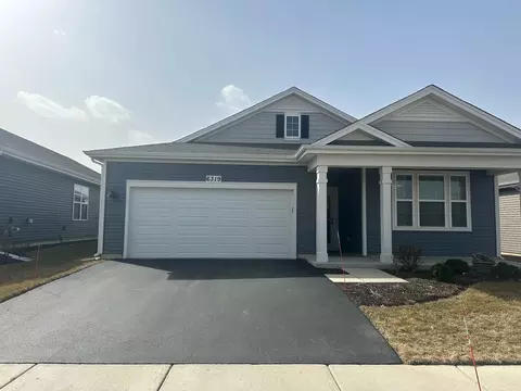 6319 Aspen Ln, Wonder Lake, IL 60097
