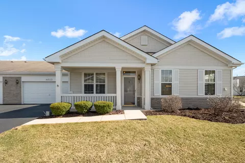 16523 Buckner Pond Way #5, Crest Hill, IL 60403