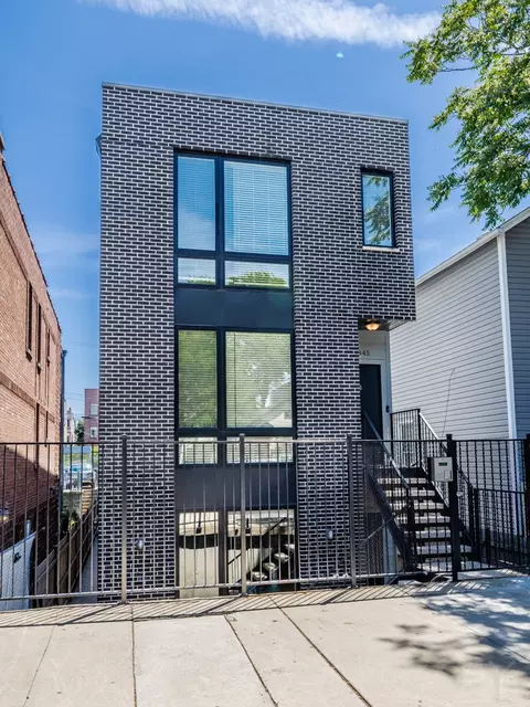 1845 W 21st Pl #2, Chicago, IL 60608