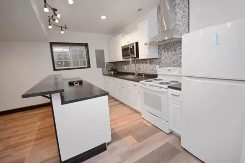 Kitchen - 1204 Ledgestone Dr, Normal, IL 61761 photo 14 of 17