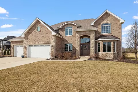 8674 Stone Creek Blvd, Frankfort, IL 60423