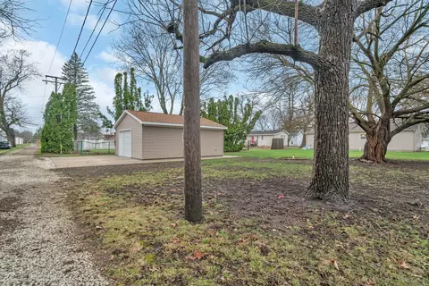 407 E James St, Dwight, IL 60420 photo 22
