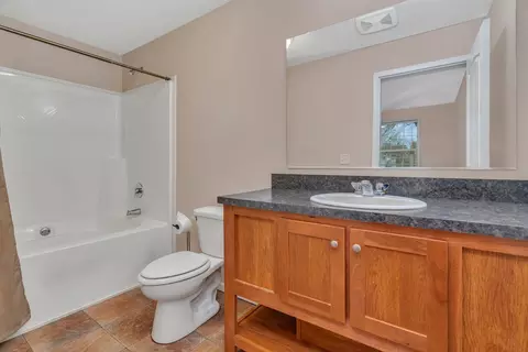 407 E James St, Dwight, IL 60420 photo 17