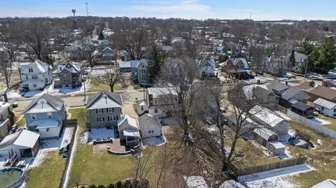 View/Area - 1013 W 3rd St, Dixon, IL 61021 photo 2 of 2