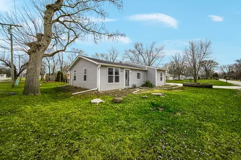 101 S Van Horn St, Braceville, IL 60407