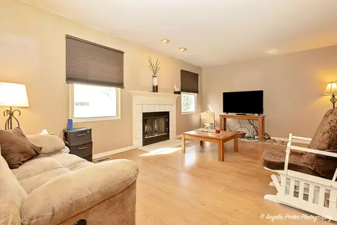 11369 Timer Dr, Huntley, IL 60142 photo 3