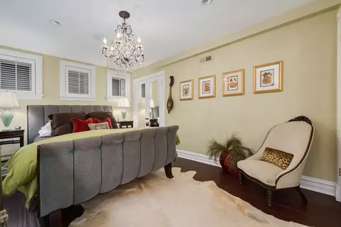 63 Elm St, Chicago, IL 60611 photo 30