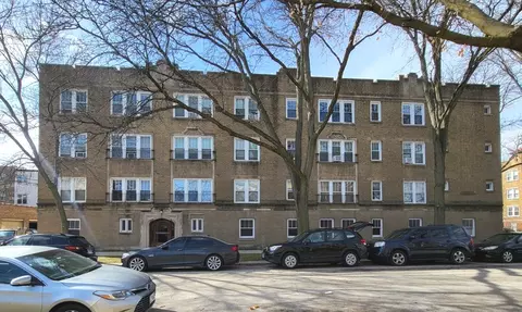 7050 N Washtenaw Ave #2, Chicago, IL 60645