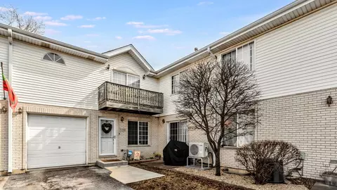 7259 S Ferdinand Ave, Bridgeview, IL 60455