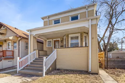828 Beloit Ave, Forest Park, IL 60130 photo 2