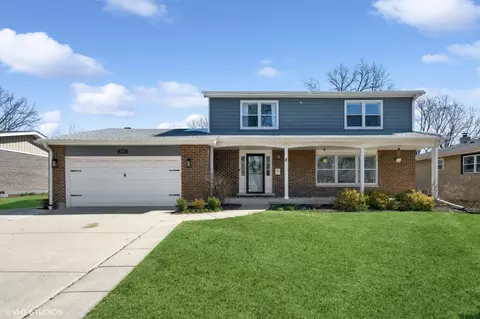 1125 N Dryden Ave, Arlington Heights, IL 60004